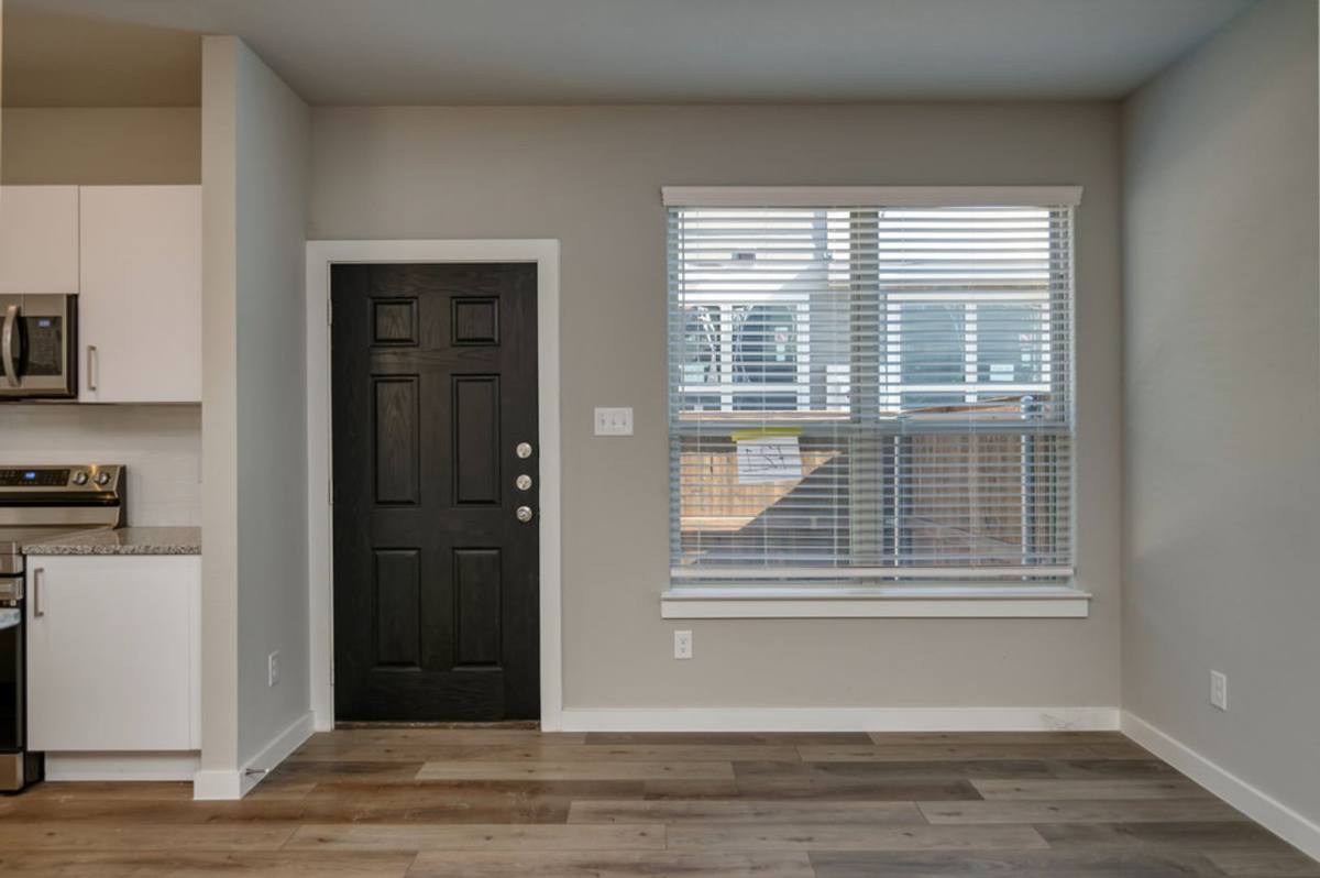 Townhouse for rent at 721 Harvest Moon Dr, Venus, TX 76084