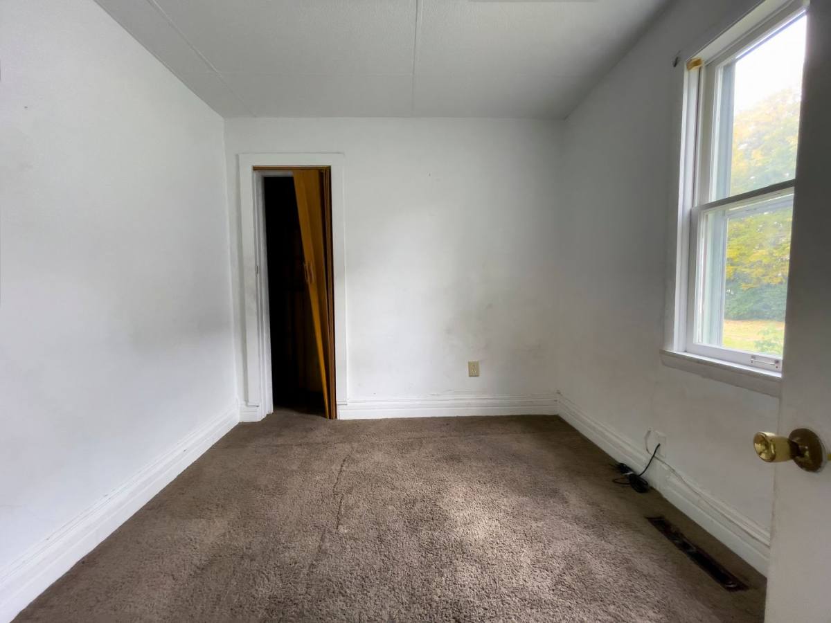 House for rent at 912 S Penn St, Muncie, IN 47302