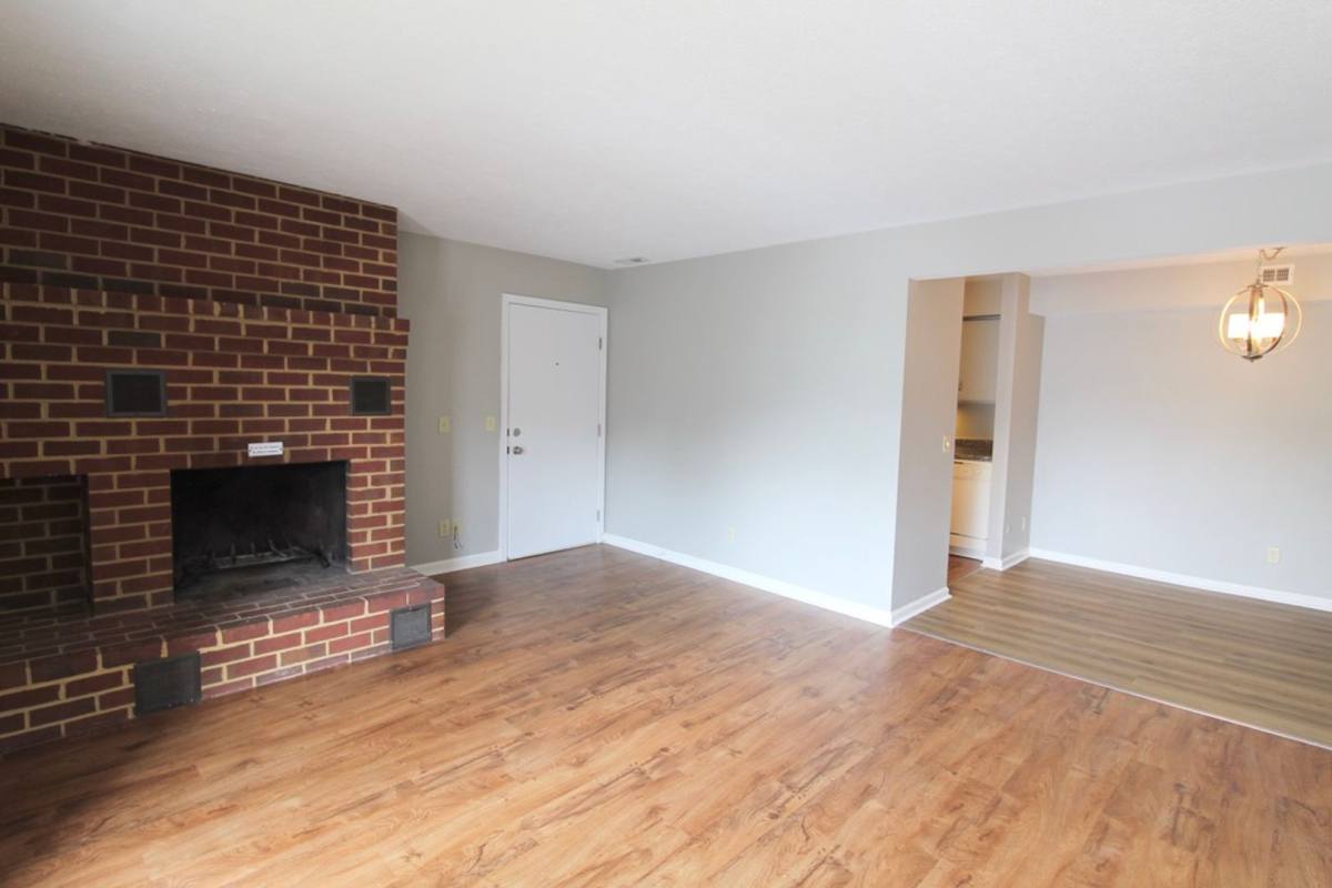 Apartment for rent at 1030-8 Blue Ridge Dr, Harrisonburg, VA 22802