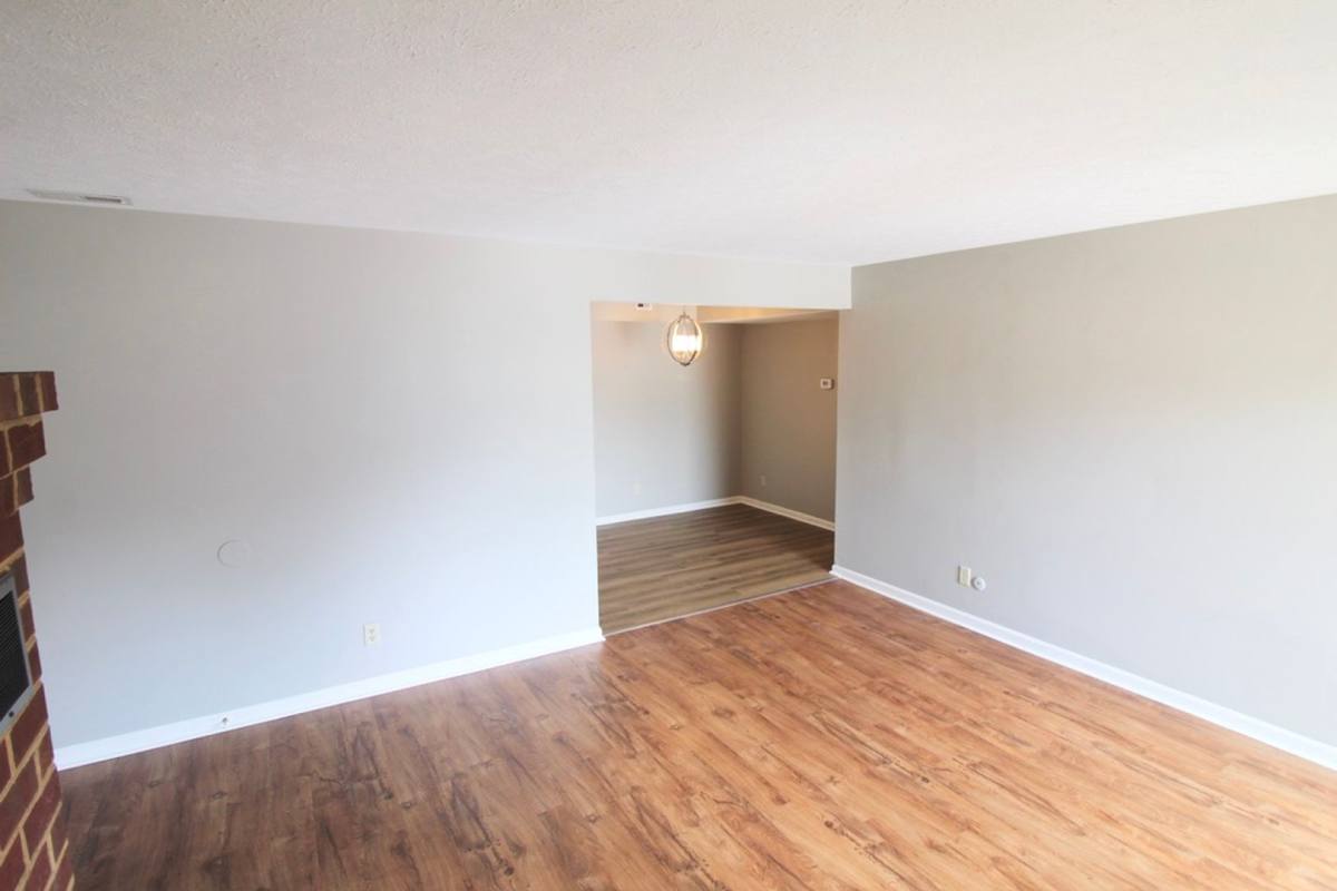 Apartment for rent at 1030-8 Blue Ridge Dr, Harrisonburg, VA 22802