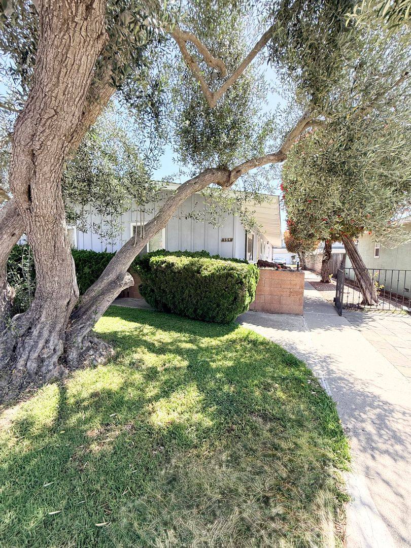 Apartment for rent at 134 S C St, Lompoc, CA 93436