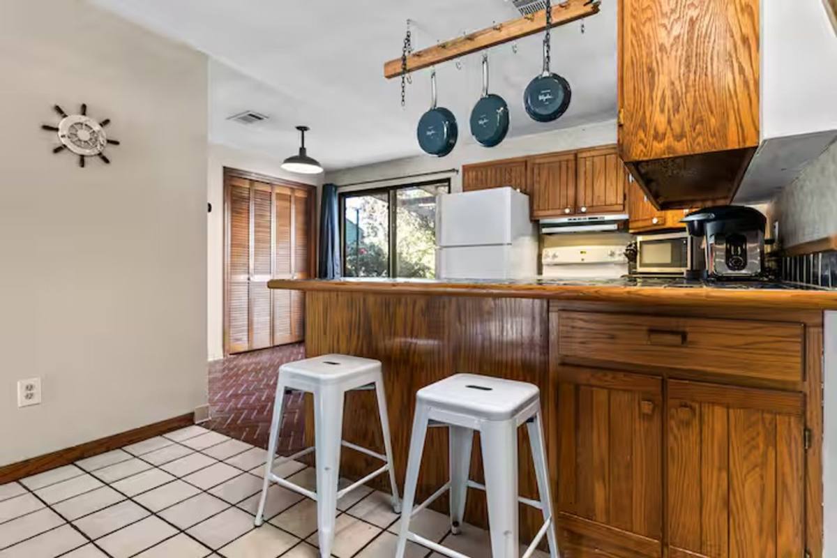 House for rent at 14120 Innerarity Point Rd, Pensacola, FL 32507