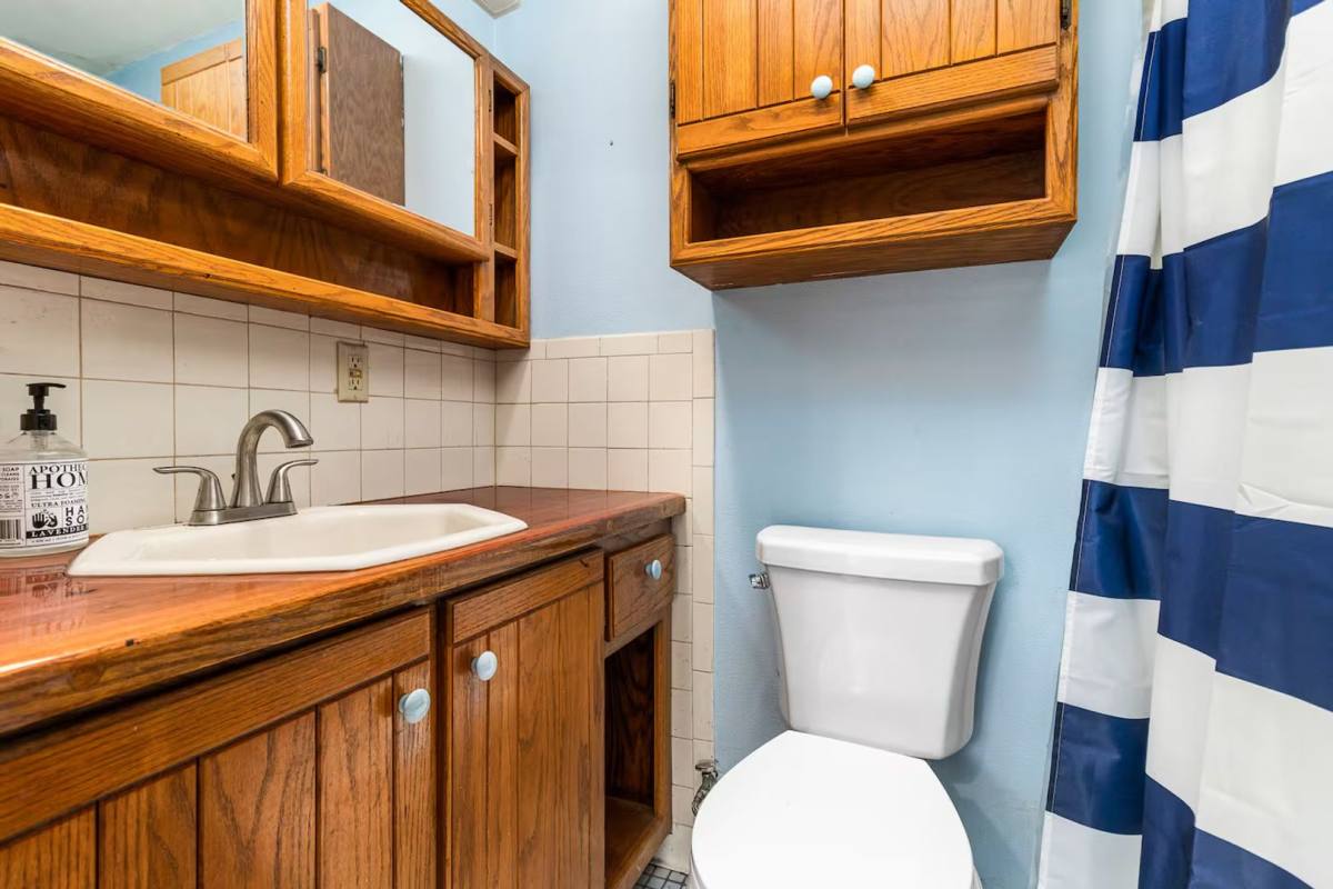 House for rent at 14120 Innerarity Point Rd, Pensacola, FL 32507