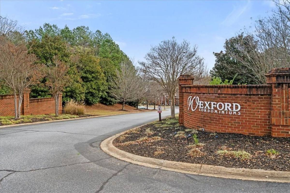 Apartment for rent at 151 Wexford Dr, Anderson, SC 29621