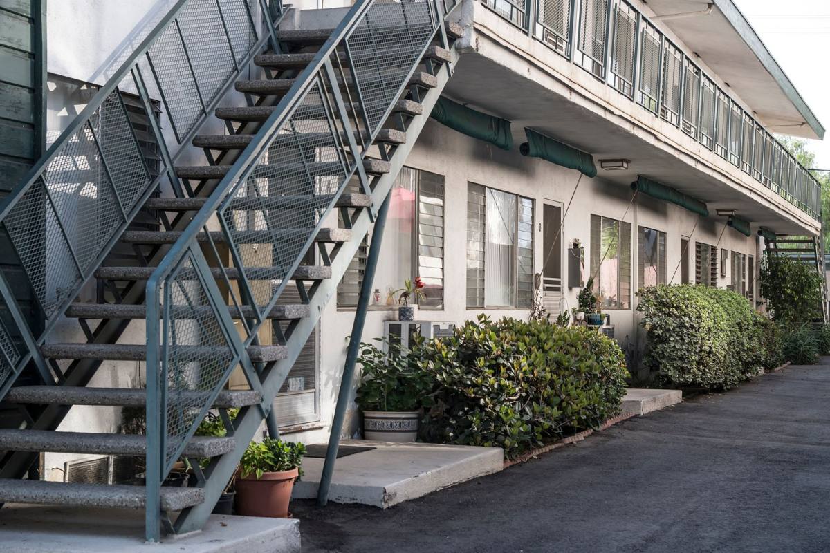 Apartment for rent at 322 W Burchett St, Glendale, CA 91203