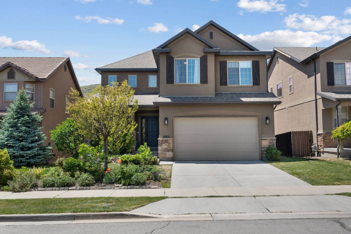 House for rent at 16056 S Fielding Hill Lane, Draper, UT 84020