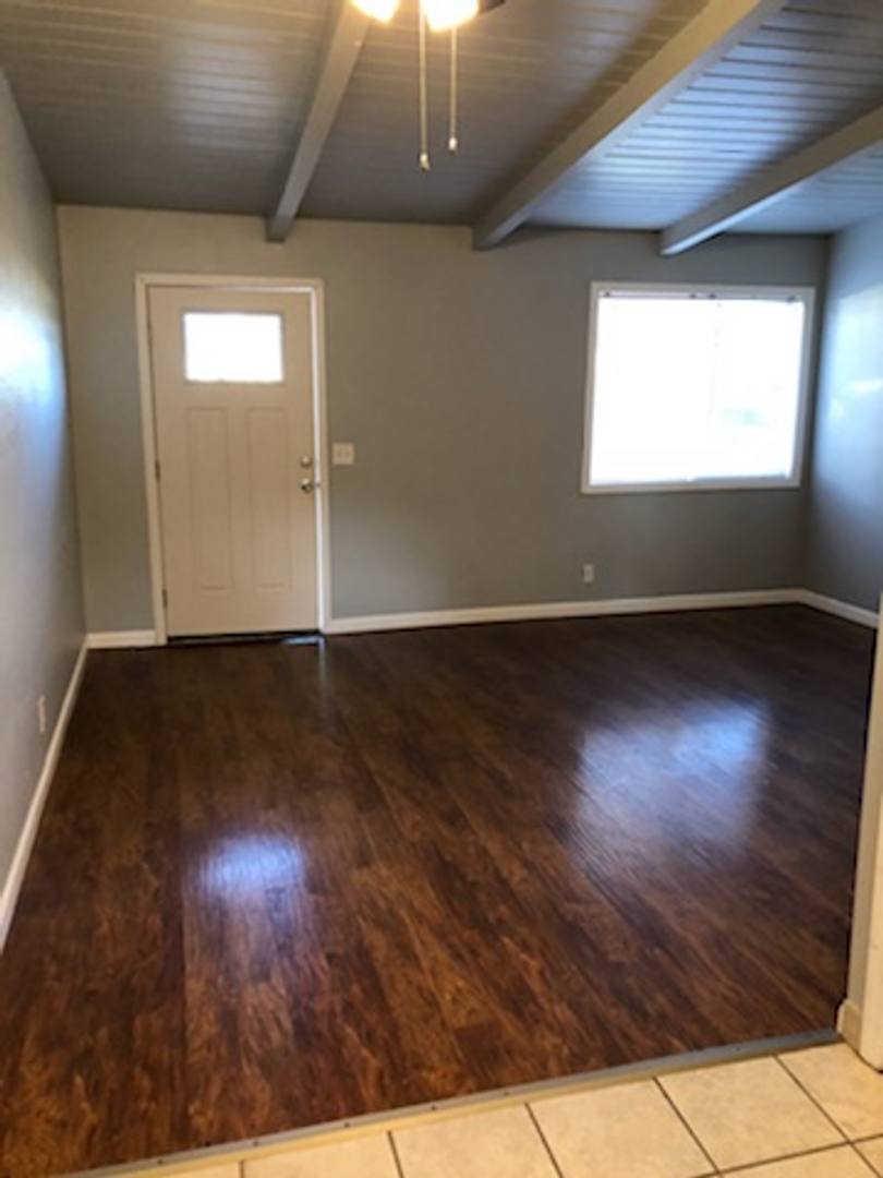 Apartment for rent at 825 SE Waverly Dr, Albany, OR 97321