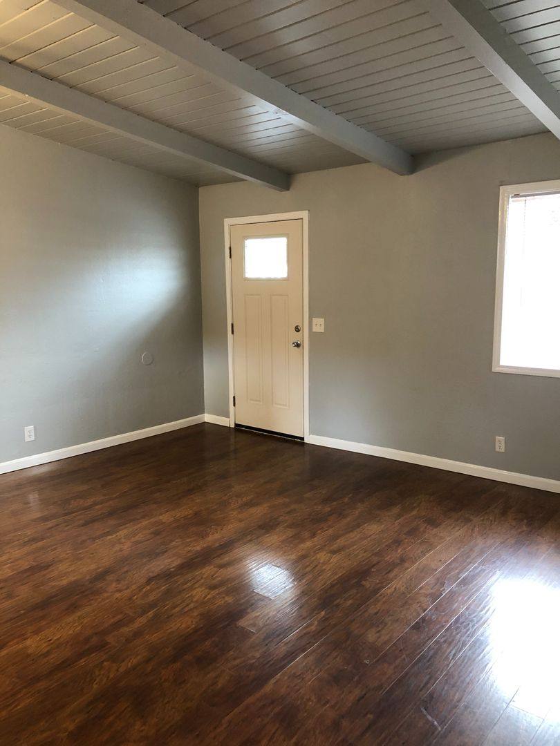 Apartment for rent at 825 SE Waverly Dr, Albany, OR 97321