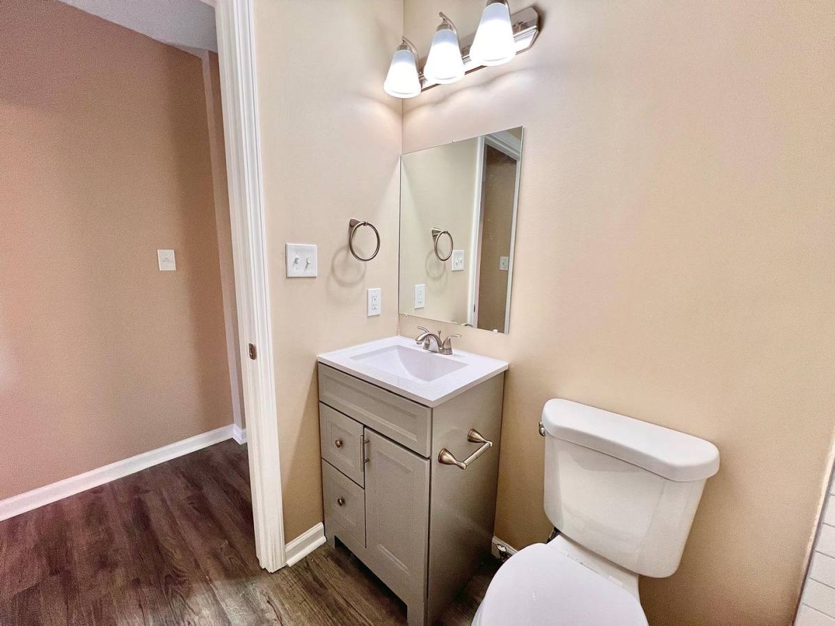 Apartment for rent at 315 319 W, Mishawaka, IN 46544