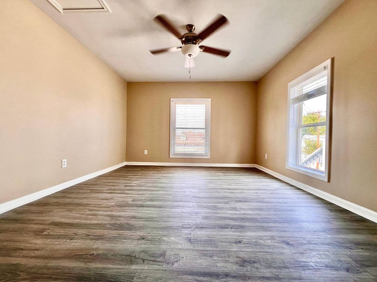 Apartment for rent at 315 319 W, Mishawaka, IN 46544