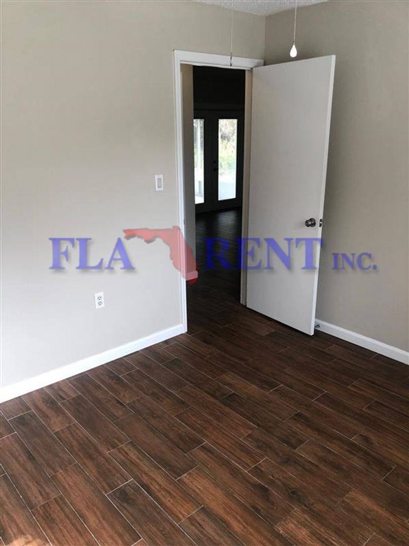House for rent at 2820 Beckwith St, Deltona, FL 32738