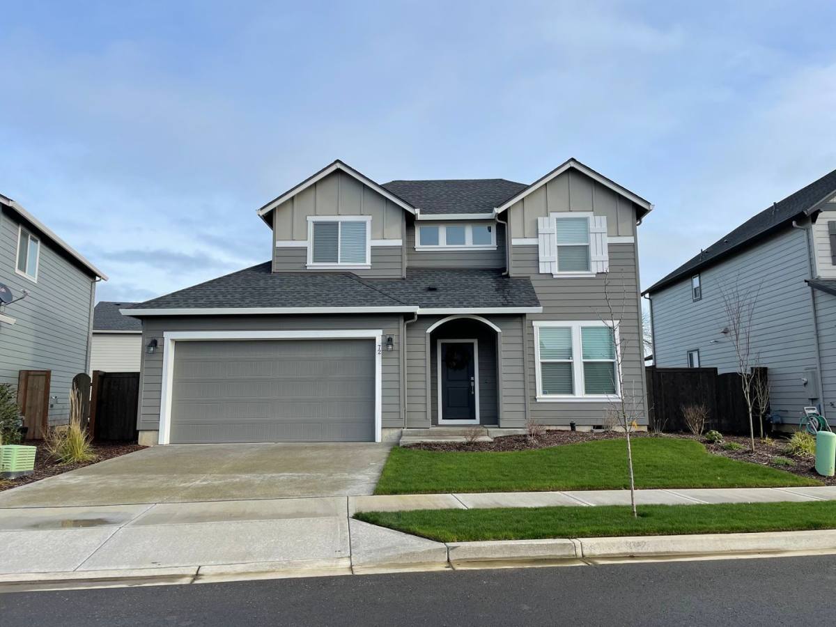 House for rent at 72 N 88th Dr, Ridgefield, WA 98642