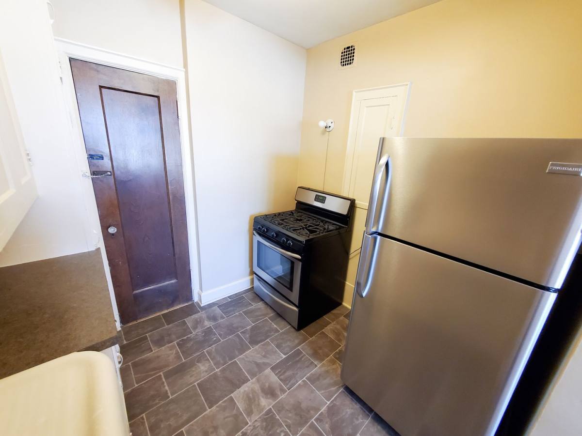 Apartment for rent at 3503 Jones St, Omaha, NE 68105