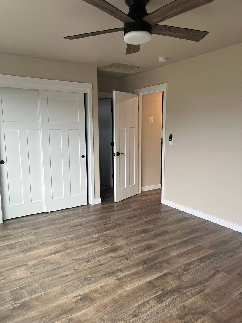 Apartment for rent at 7860 28th St, White City, OR 97503