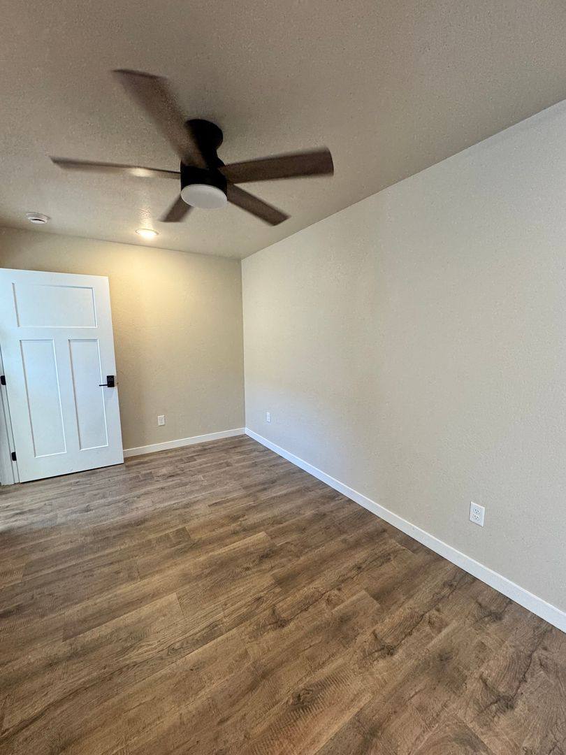 Apartment for rent at 7860 28th St, White City, OR 97503