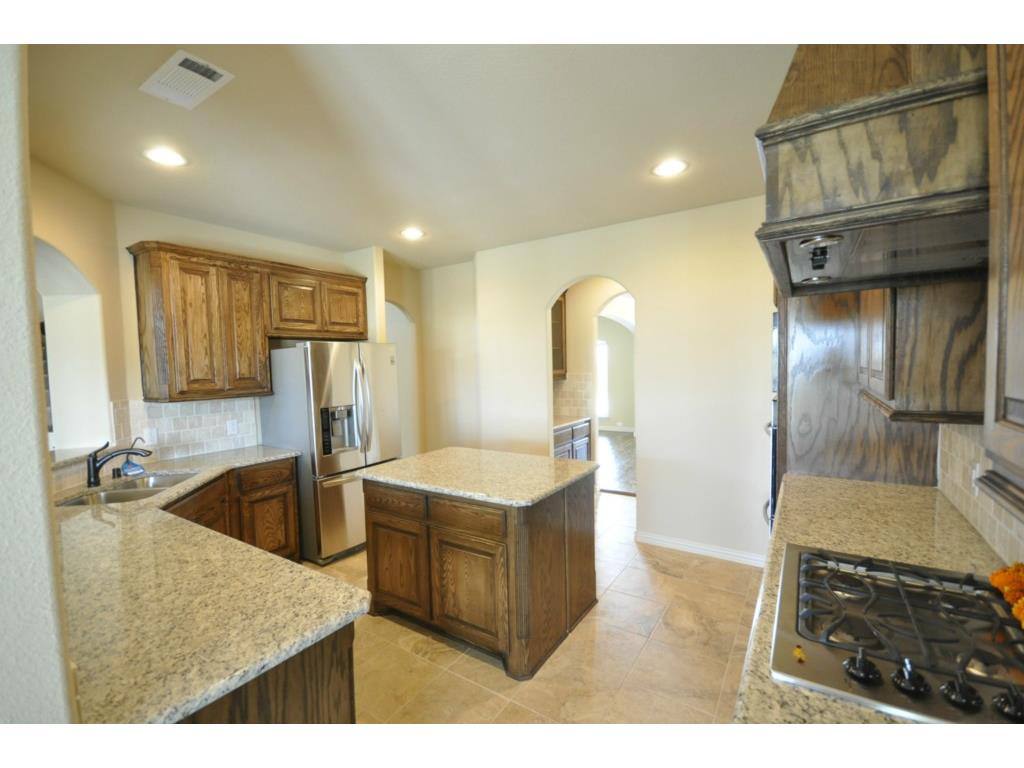 House for rent at 600 Falcon Dr, Prosper, TX 75078