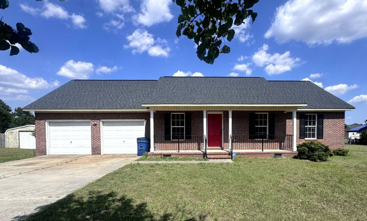 House for rent at 109 Belle Boyd Dr, Raeford, NC 28376