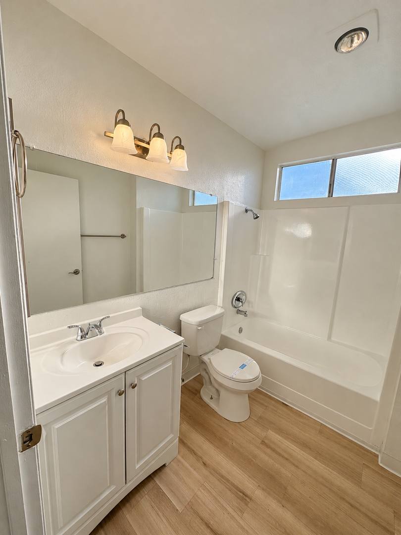 Quail View, 1960 E Grand Ave, Escondido, CA 92027 - Apartment for Rent - Image 10