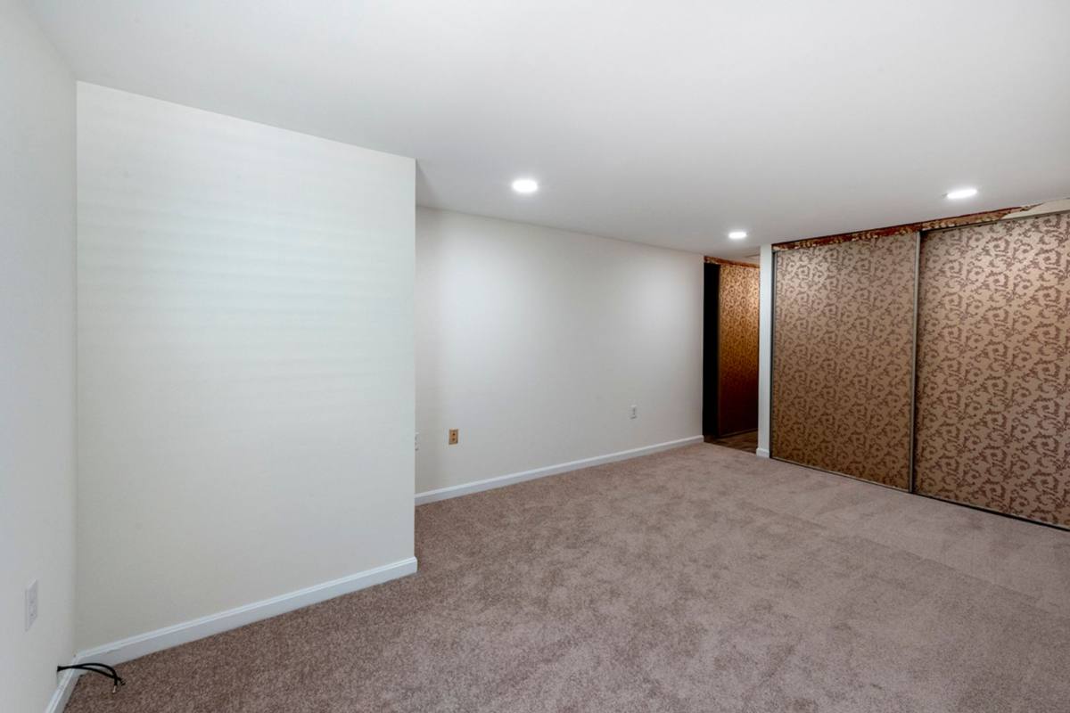 Townhouse for rent at 4356 Pembrook Vilage Dr, Alexandria, VA 22309
