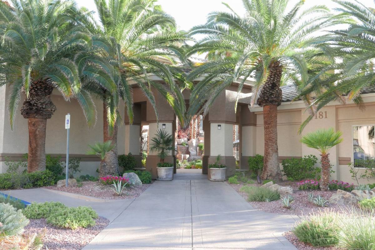 Condo for rent at 7163 Durango, Las Vegas, NV 89113
