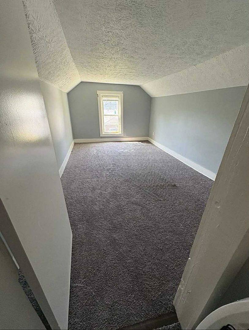 House for rent at 109 Lloyd St, Glasgow, KY 42141