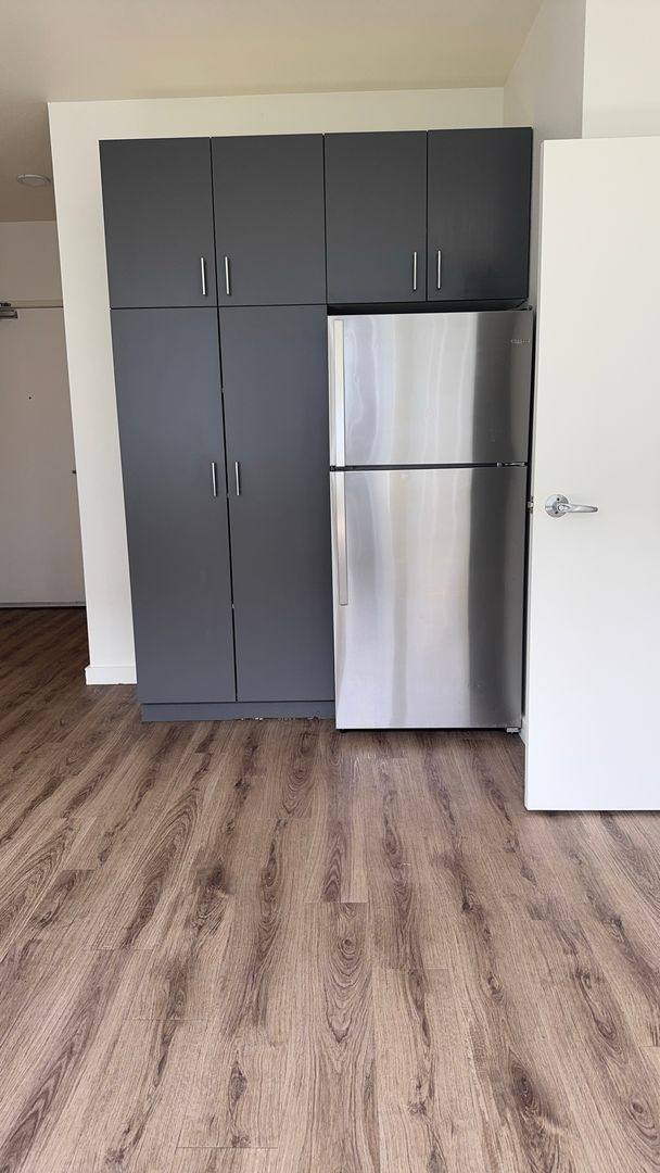 Apartment for rent at 2919 SE Division St, Portland, OR 97202