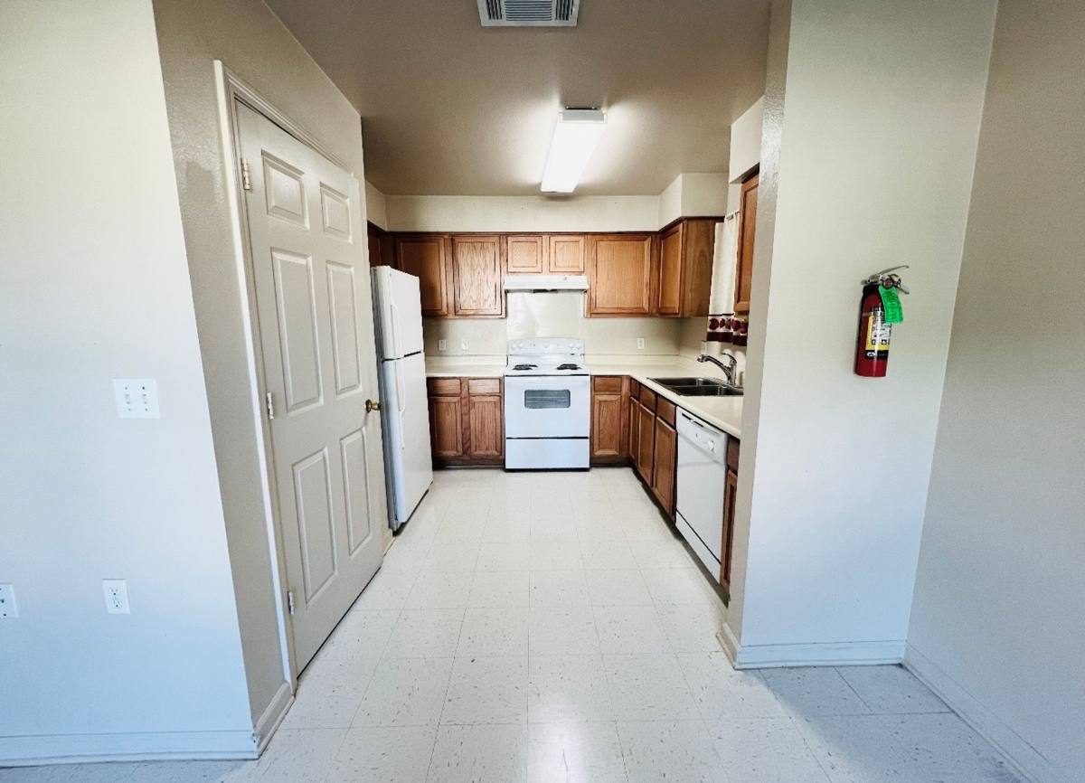 Townhouse for rent at 816 Martin Luther King Jr Dr, Lafayette, LA 70501