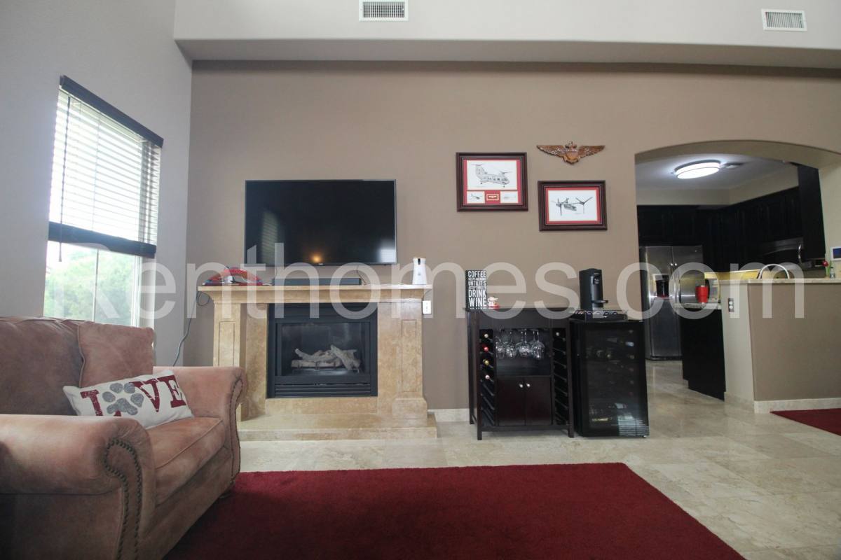 Townhouse for rent at 2802 Piantino Circle, San Diego, CA 92108