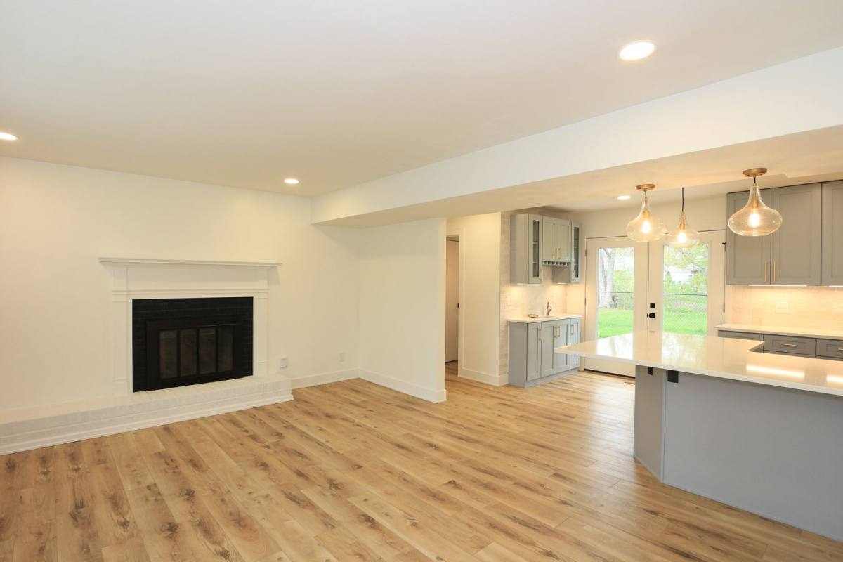 House for rent at 20 Wilson Dr, Carmel, IN 46032