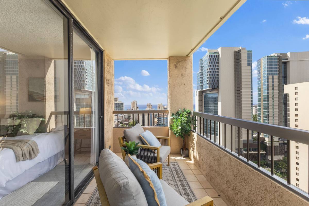 Condo for rent at 430 Lewers St, Honolulu, HI 96815