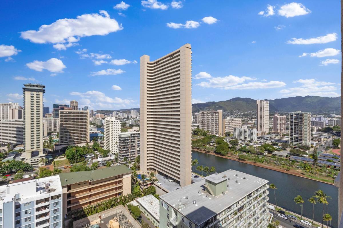 Condo for rent at 430 Lewers St, Honolulu, HI 96815