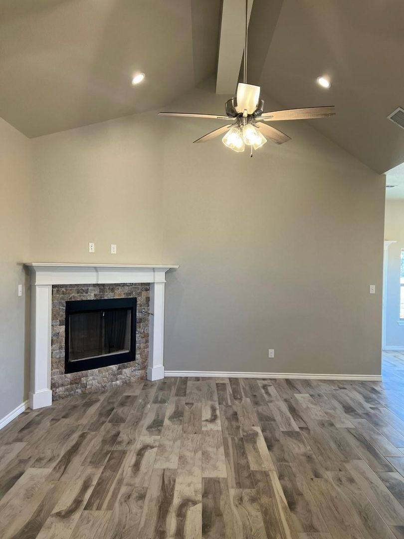 House for rent at 1125 Wild Rose Dr, Tolar, TX 76476