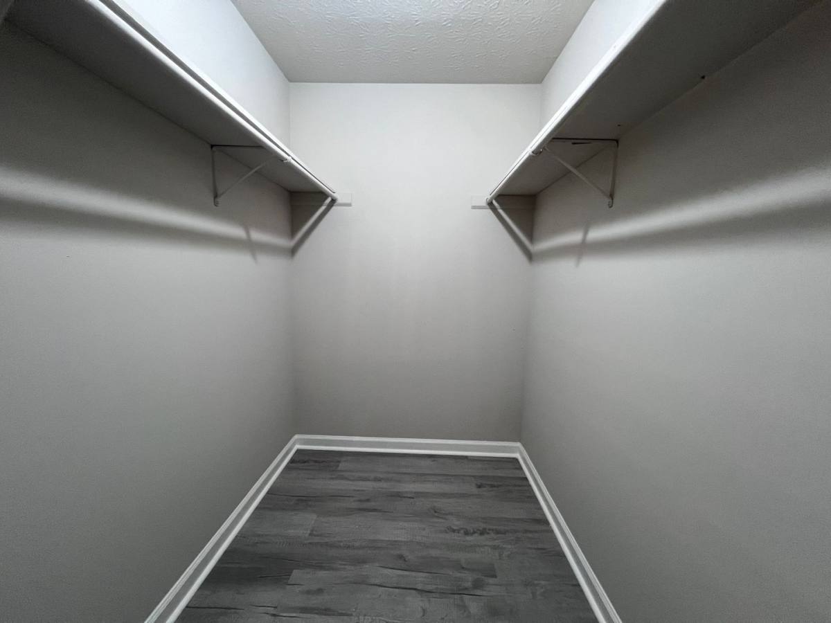 Apartment for rent at 424 Jennings Dr, Bowling Green, KY 42101