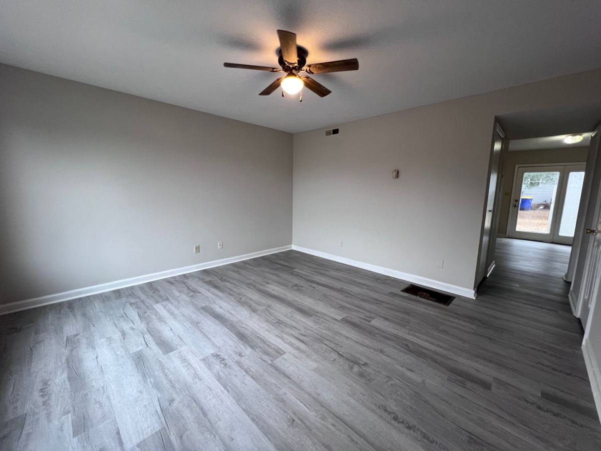 Apartment for rent at 424 Jennings Dr, Bowling Green, KY 42101