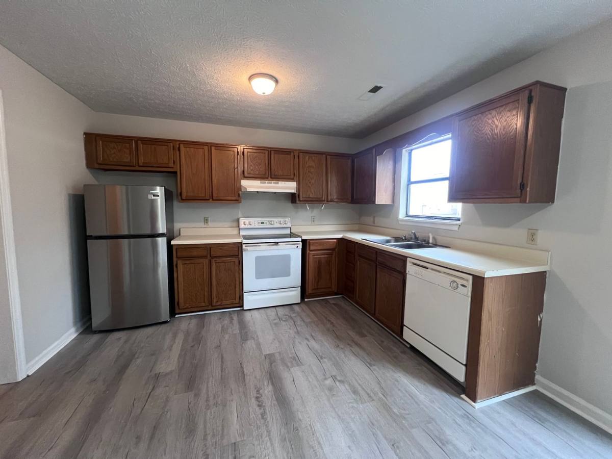 Apartment for rent at 424 Jennings Dr, Bowling Green, KY 42101