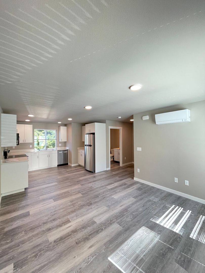 Apartment for rent at 2418 Verona St, Bellingham, WA 98229