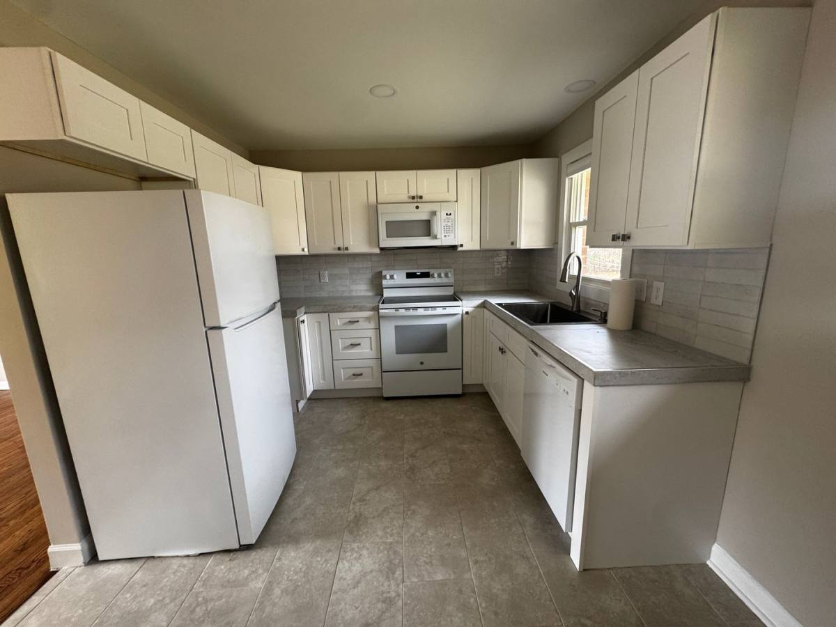 Apartment for rent at 1601 Alderman Circle, Raleigh, NC 27603