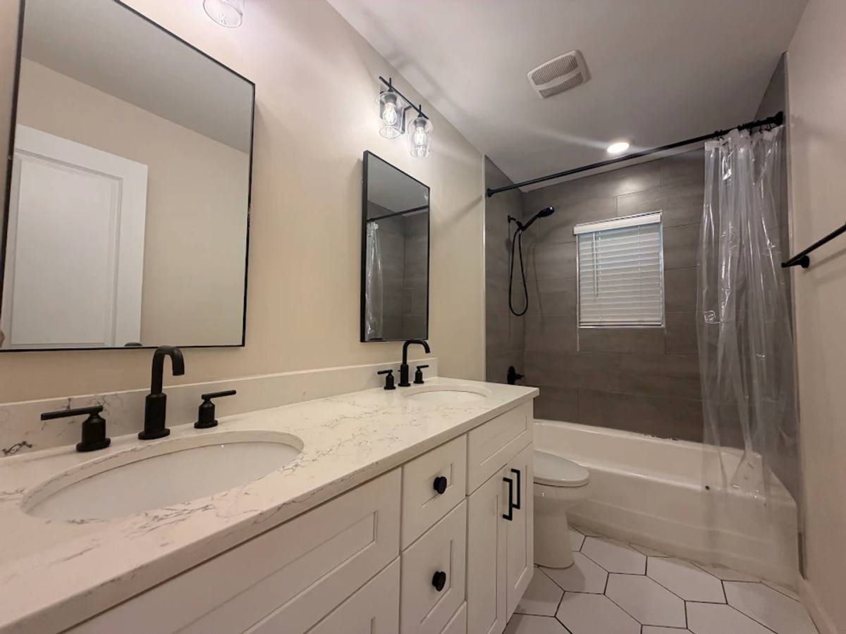 Apartment for rent at 1744 Cambridge Ave, Atlanta, GA 30337