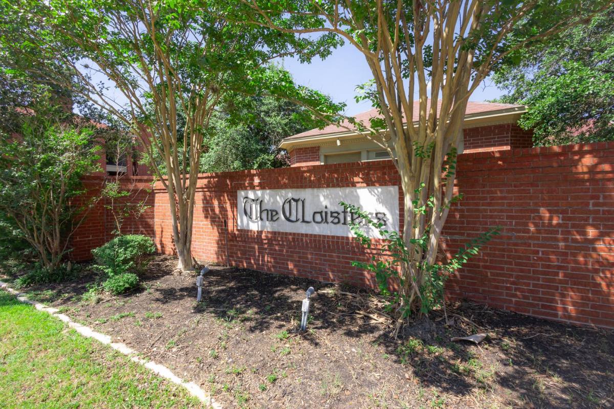 Townhouse for rent at 1546 Bennett St, Bryan, TX 77802