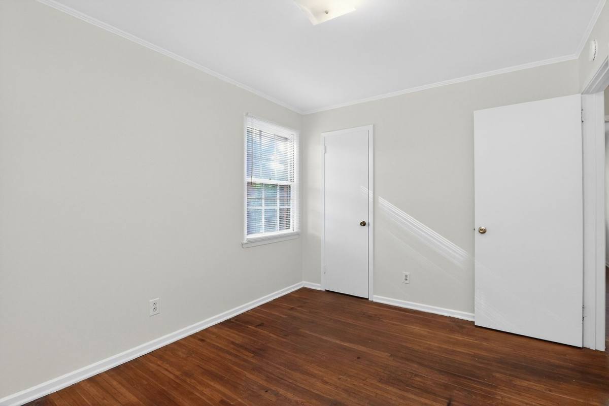 House for rent at 1813 Lasalle St, Charlotte, NC 28216