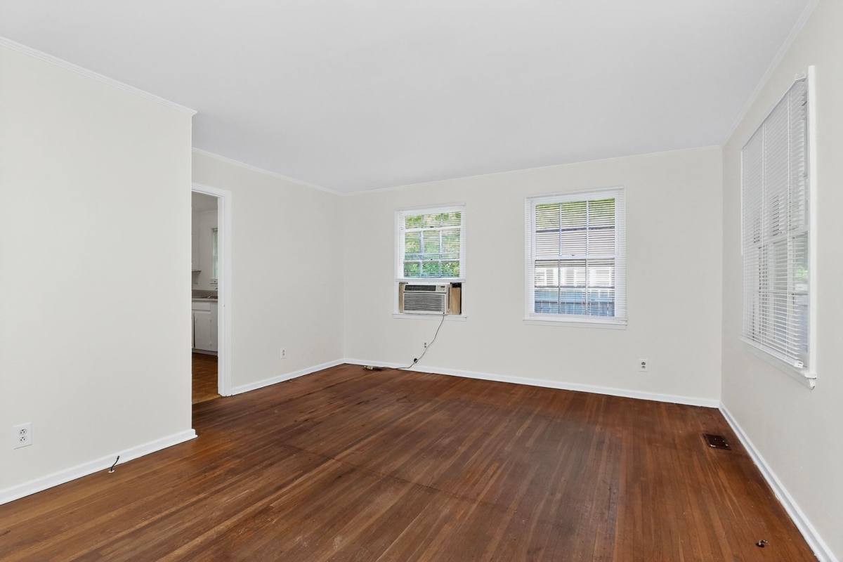 House for rent at 1813 Lasalle St, Charlotte, NC 28216