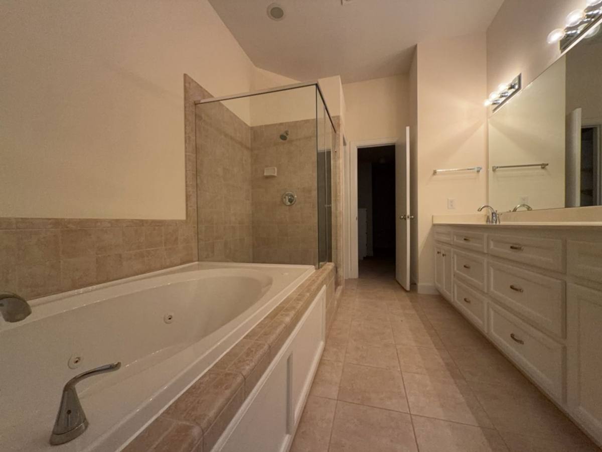 House for rent at 8705 Bryam St, Houston, TX 77061