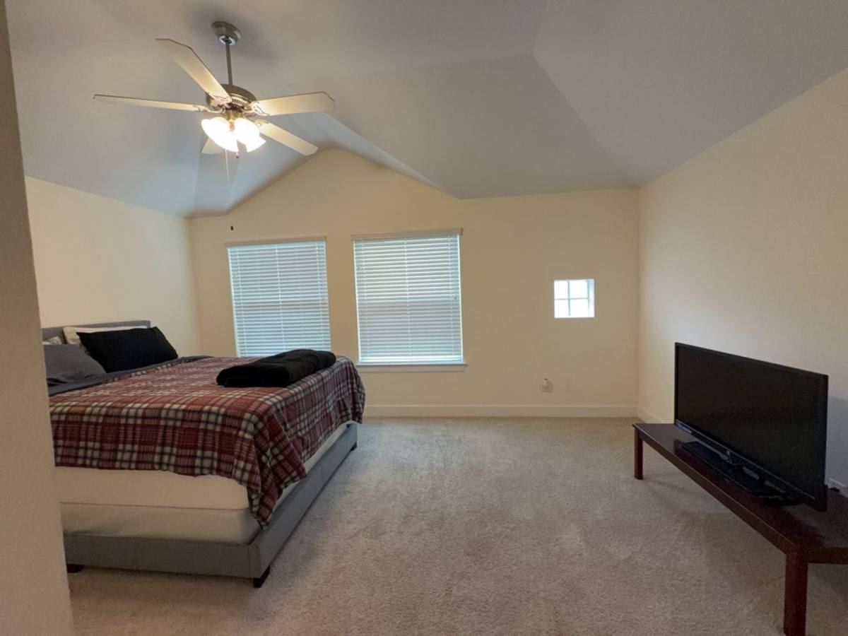 House for rent at 8705 Bryam St, Houston, TX 77061