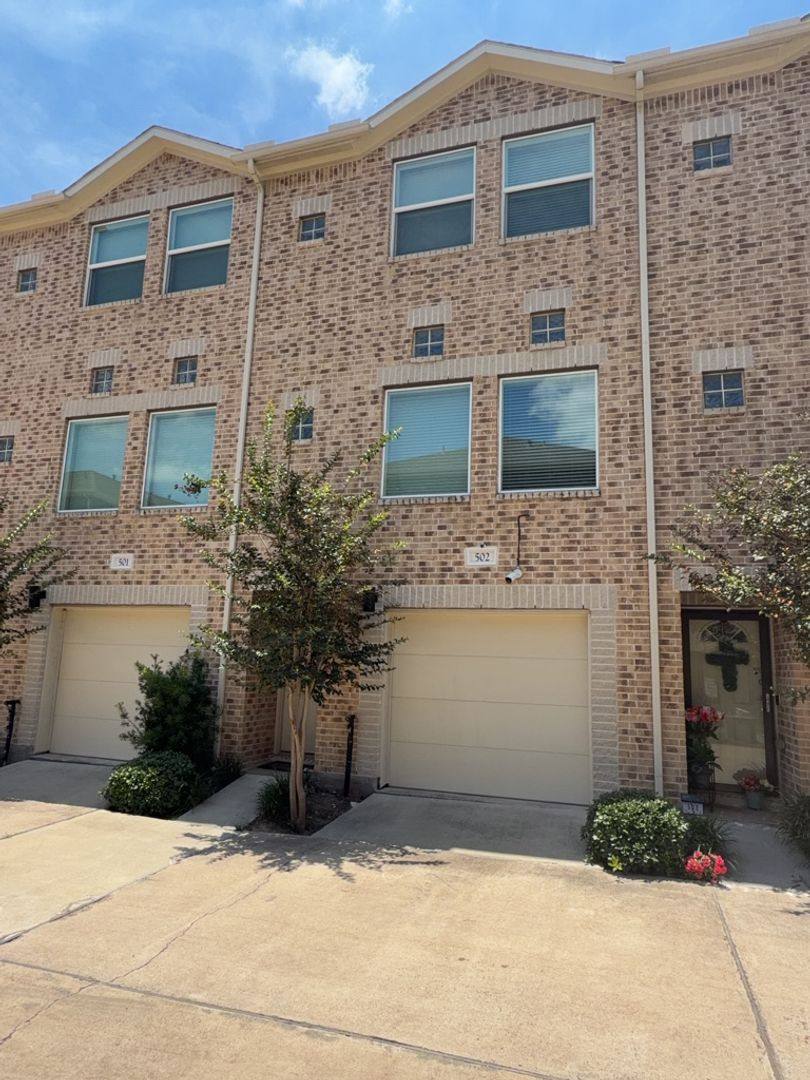 House for rent at 8705 Bryam St, Houston, TX 77061