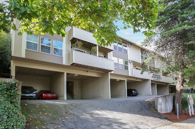 Apartment for rent at 3105 SW Barbur Blvd #:7, Portland, OR 97201