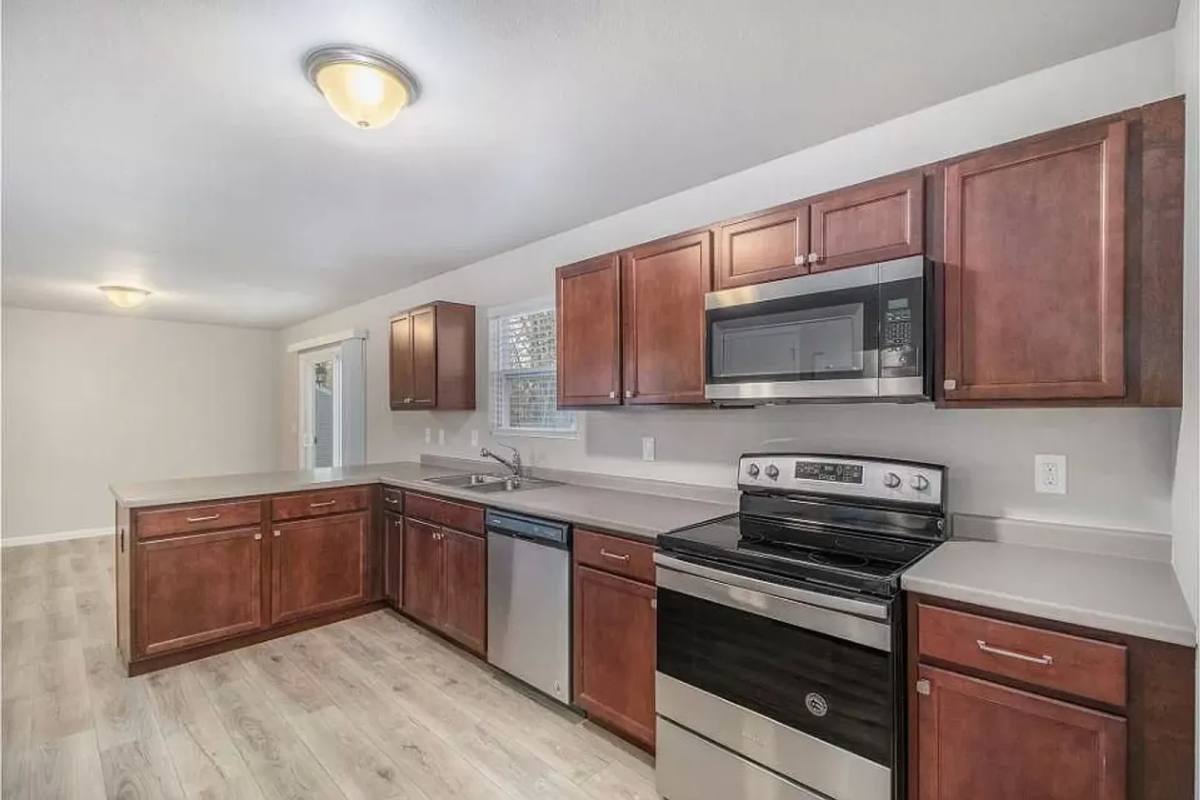 House for rent at 6354 Wood Hollow Ave, Kalamazoo, MI 49009