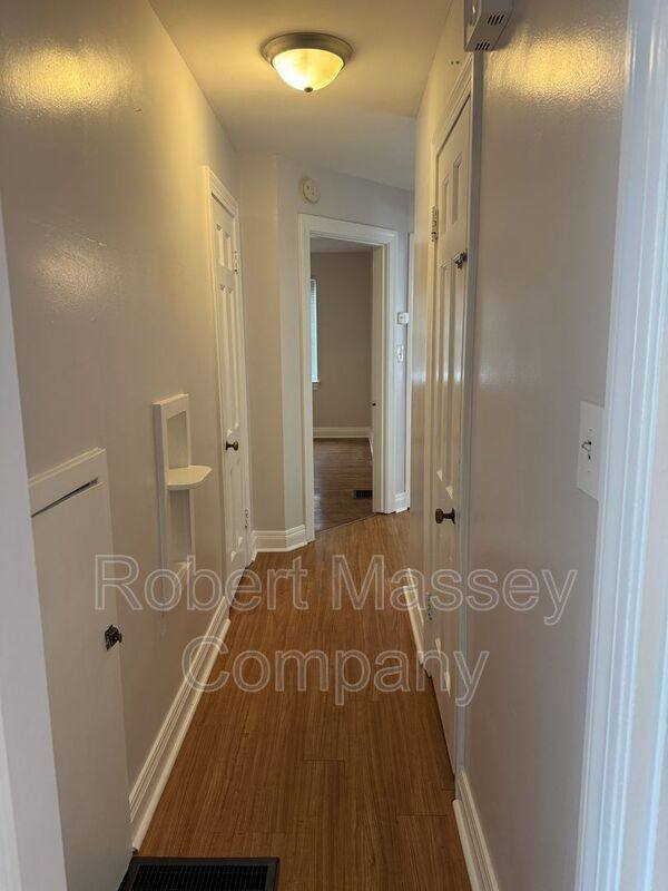 Apartment for rent at 2079 Douglass Blvd #9, Louisville, KY 40205