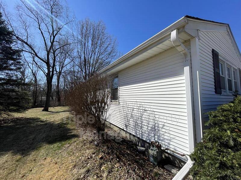 House for rent at 1280 St Catherine, Florissant, MO 63031