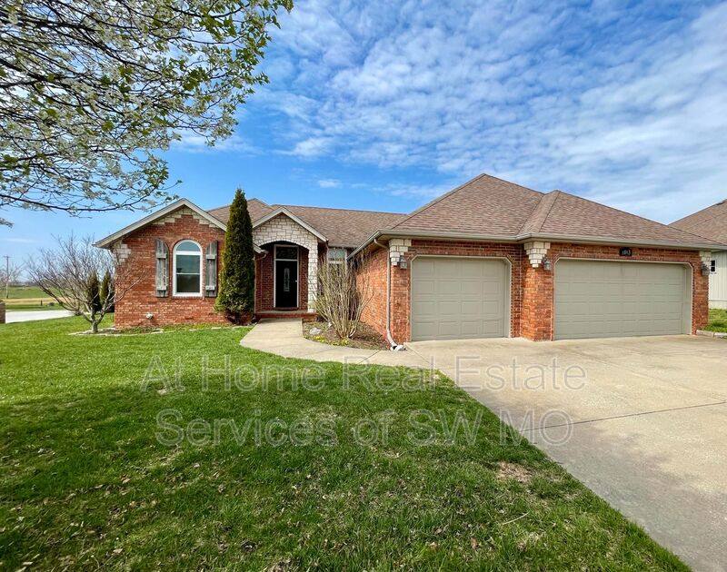 House for rent at 6063 N 19th, Ozark, MO 65721