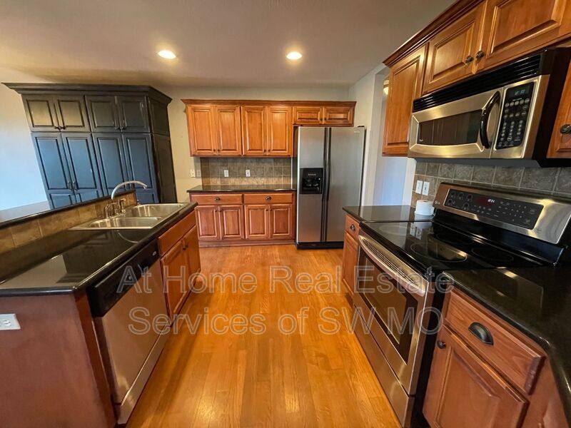 House for rent at 6063 N 19th, Ozark, MO 65721